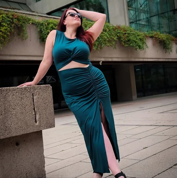 Halara Cut Out Maxi Dress - Picture 1 of 6